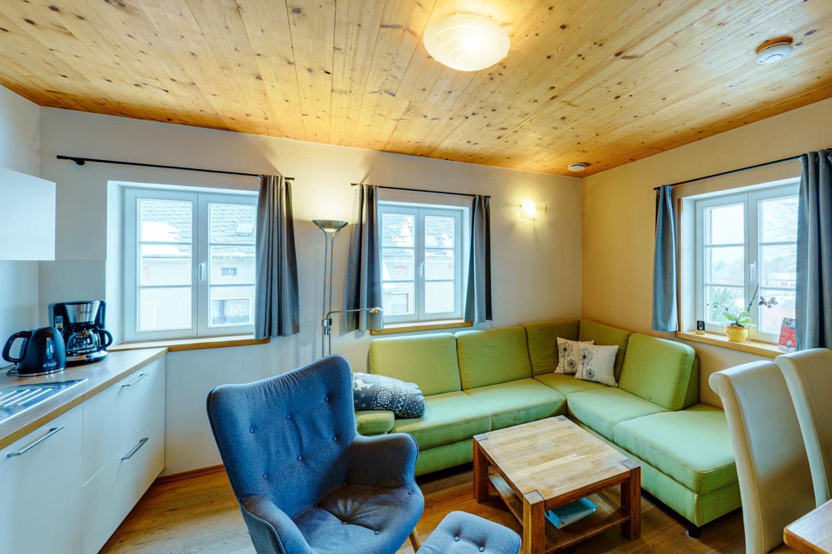Ferienwohnung Goldstein – Wohnzimmer Ferienhaus Winterbergblick in Hinterhermsdorf - Ferienwohnung Goldstein - Wohnzimmer
