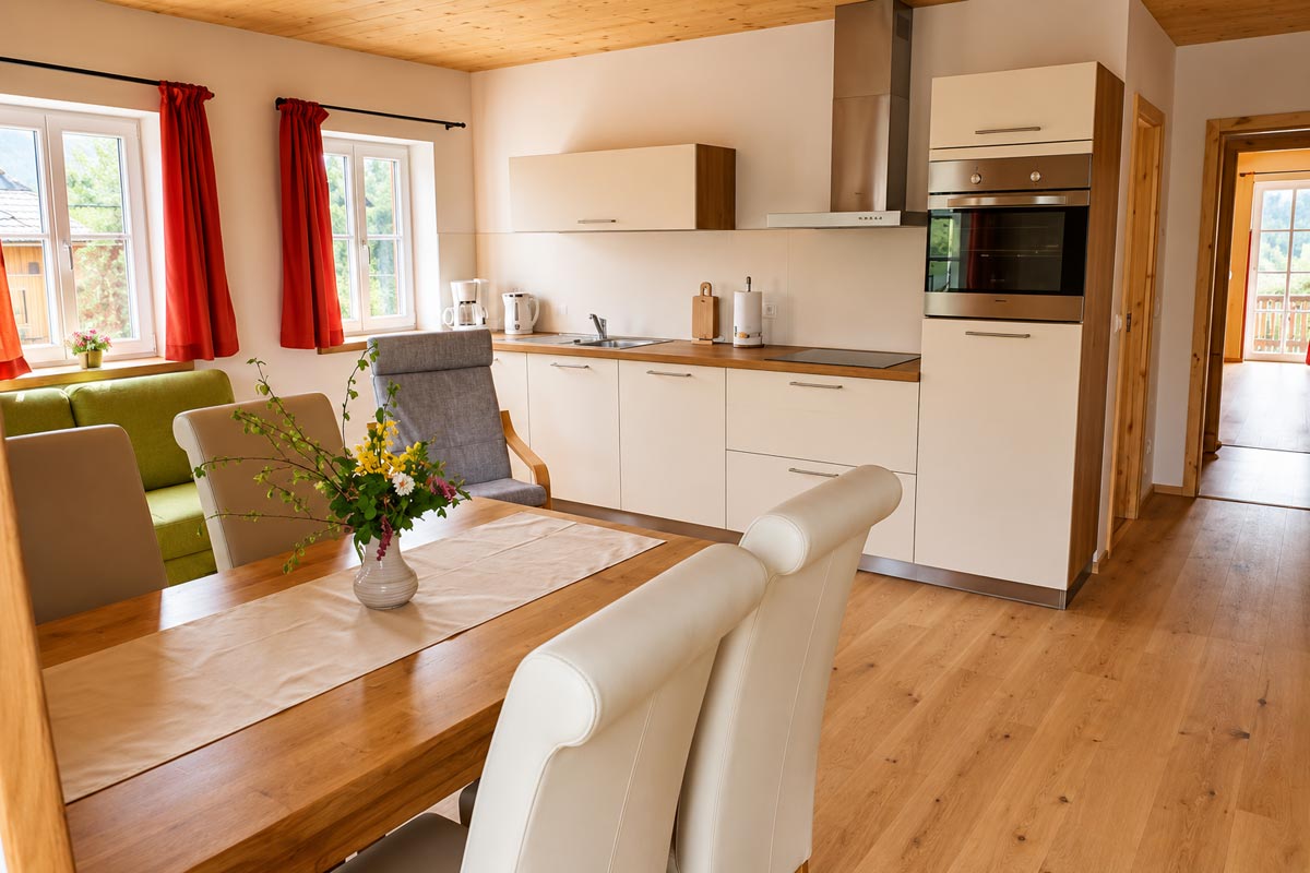 Ferienwohnung Teichstein – Wohnküche Ferienhaus Winterbergblick in Hinterhermsdorf - Ferienwohnung Teichstein - Wohnküche mit Esstisch